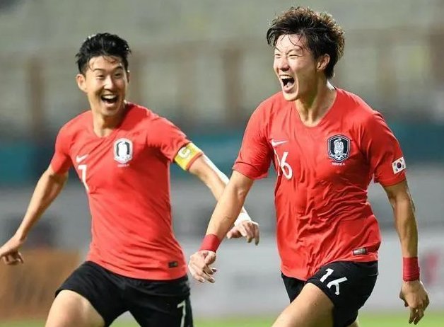 混团世界杯：国乒狂轰8-0横扫韩国！双王、栋曼立功，孙颖莎休战