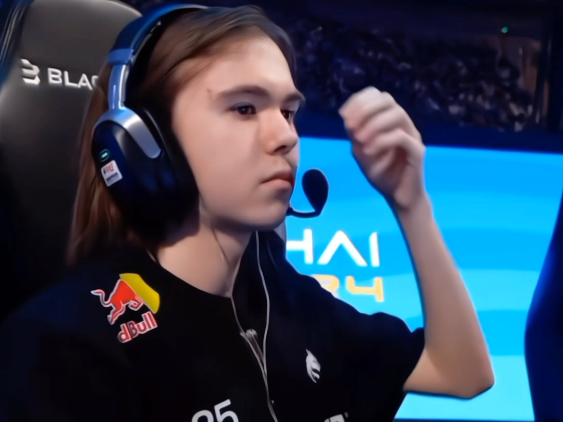 要闻怀旧周报：怀旧党过年！LOL八年老玩法，魔兽十年老版本全回归了